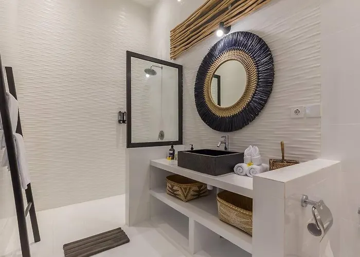 4 Bedr 5min Walk From Eat Street&beach Villa *